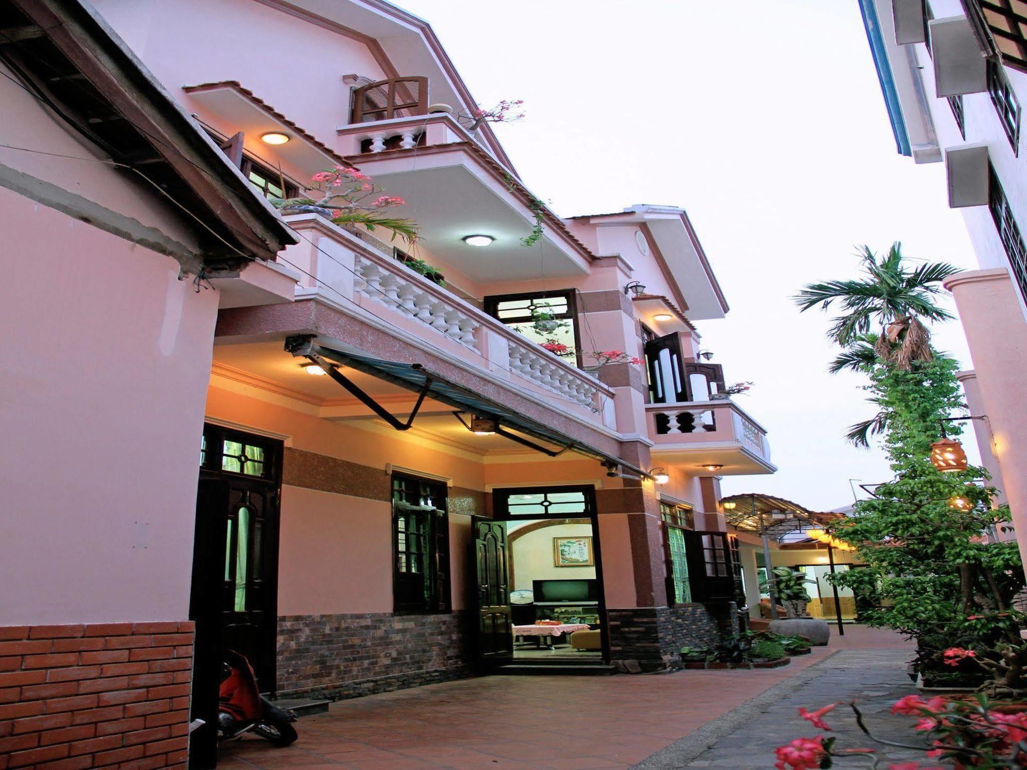 Red Ceramics Homestay Hoi An Exterior photo